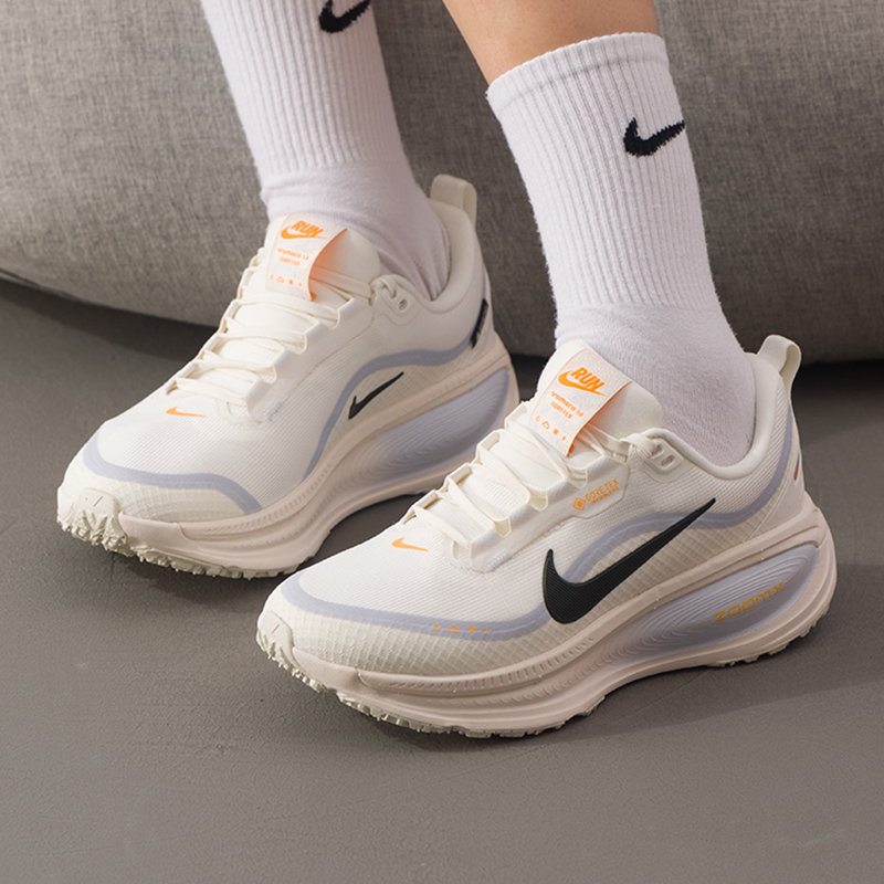 Nike Women's Shoes Original Li - огляд і ціна Lightweight Road Running Shoes